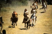 Winnetou hat die Assiniboins geholt, um den skrupellosen Holzf&auml;llern das Handwerk zu legen.