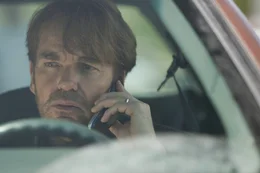 Cop (Billy Bob Thornton)