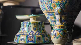 Orientalische Gef&auml;&szlig;e im Weltmuseum Wien - ehemals ausgestellt auf der Weltausstellung 1873.