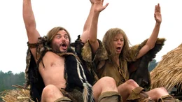 Als Zed (Jack Black, l.) von seinem Stamm versto&szlig;en wird, begibt er sich mit seinem besten Freund und treuen Begleiter Oh (Michael Cera, r.) auf eine verr&uuml;ckte Reise voller Entdeckungen und Gefahren.