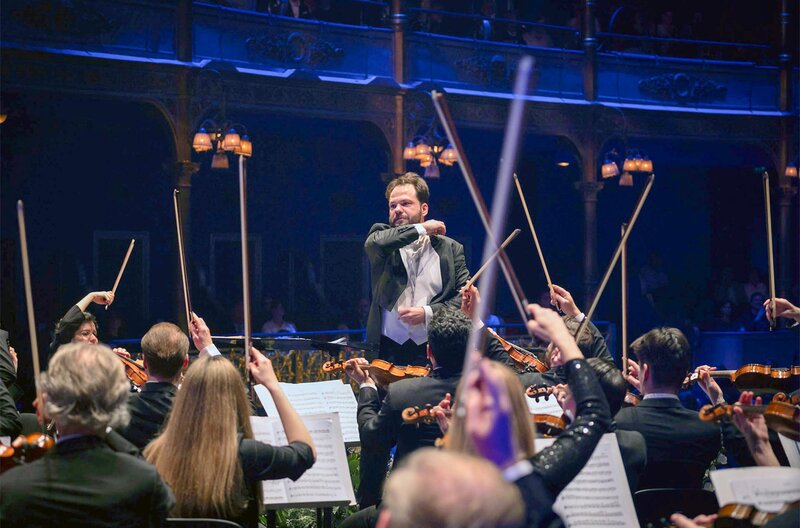 Die Wiener Symphoniker feiern Johann Strauss (F, 2025)