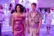 Judy Gemstone (Edi Patterson) und BJ (Tim Baltz)