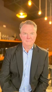 David Kerley: Journalist. Die Verwendung des sendungsbezogenen Materials ist nur mit dem Hinweis und Verlinkung auf RTL+ gestattet.