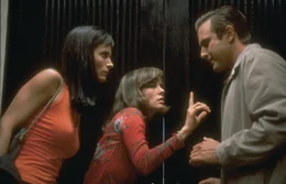 (v.l.n.r.) Gale Weathers (Courteney Cox); Jennifer Jolie (Parker Posey); Dewey Riley (David Arquette)