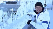 Moderator Karsten Schwanke an der eisigen Zugspitz-Nordwand. Sie ist verantwortlich f&uuml;r den Permafrost im Berg.