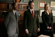 (l-r) Chris "Ludacris" Bridges as Darius Parker, Steven Weber as Defense Attorney Matthew Braden