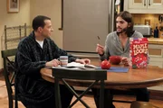 W&auml;hrend Walden (Ashton Kutcher) das Haus umgestalten will, entwickelt Alan (Jon Cryer) &uuml;ber Charlies Verlust eine tiefe Pers&ouml;nlichkeitskrise ...