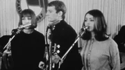 Das Jahr 1967 – die Jugend in Ost-Berlin singt Volkslieder in der Singebewegung. - Oktoberclub
