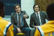 l-r: Paul Westhead (Jason Segel), Pat Riley (Adrien Brody)