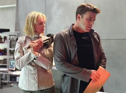 High-Tech-Ingenieur Michael Jenning (Ben Affleck) versucht zusammen mit der Biologin Dr. Rachel Porter (Uma Thurman) eine Maschine zu zerst&ouml;ren, mit der man in die Zukunft schauen kann.
