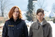 Martina Schober (Jutta Fastian, l.) und Chefinspektorin Acham (Pia Hierzegger, r.) versuchen gemeinsam die Morde aufzuklären. Martina Schober (Jutta Fastian, l.) und Chefinspektorin Acham (Pia Hierzegger, r.) versuchen gemeinsam die Morde aufzuklären.