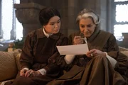 Yasicca (Katie Leung), Verin (Meera Syal)