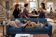 (vl.n.r.) Sheila (Swoosie Kurtz); Phil (Leslie Jordan); Kat (Mayim Bialik); Randi (Kyla Pratt).