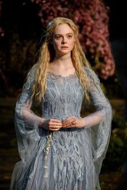 Prinzessin Aurora (Elle Fanning).