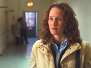 Die Tier&auml;rztin Molly Sims (Tari Signor) wird ermordet im Pferdestall aufgefunden. Kurz vor ihrem Tod hatte sie Untersuchungsergebnisse zweier Pferde angefordert.