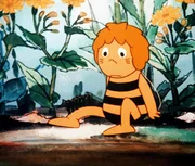 Die Ameisen verwechseln ihr Bein mit einer Brücke. Die Ameisen verwechseln ihr Bein mit einer Brücke.