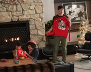 (v.l.n.r.) Jack (Lincoln Lilhanand); Homily Pronstroller (Sarah Yarkin); Miggy Park (Jake Choi)