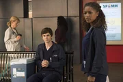 Freddie Highmore (Dr. Shaun Murphy), Antonia Thomas (Dr. Claire Brown). Freddie Highmore (Dr. Shaun Murphy), Antonia Thomas (Dr. Claire Brown).
