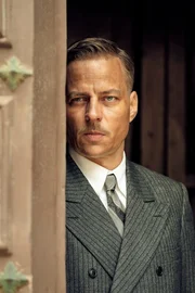 Hagen Forster (Tom Wlaschiha)