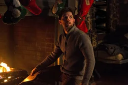 Adam Scott als Tom