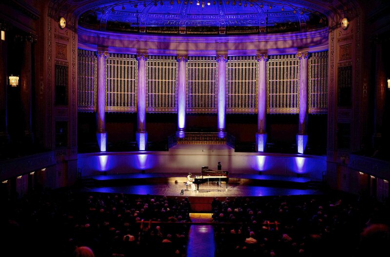 Yuja Wang spielt und dirigiert George Gershwin – Mit dem Mahler Chamber Orchestra (A, 2024)