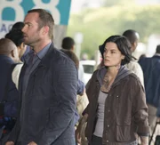 Kurt Weller (Sullivan Stapleton), Jane Doe (Jaimie Alexander)