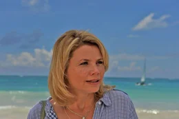 Seit 15 Jahren tr&auml;umt die aufopferungsvolle Hausfrau und Mutter Barbara Lichtblau (Annette Frier) von einer Hochzeitsreise nach Mexiko. Eines Tages schenkt sie ihrer Familie eine Woche Mexiko, doch weder Ehemann noch Kinder wollen mit. Also reist sie allein mit Freundin - und ein romantisches Abenteuer beginnt ...