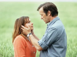 Judith (Christina Plate) und Klaus (Michael Roll) haben sich ineinander verliebt.