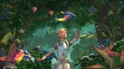 Barbie entdeckt mutig und ruhig die neue Welt und deren fantastische Lebewesen.