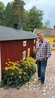 Urlaub in Schweden ist besonders beliebt bei Familien und Naturfans. Moderator Johannes Zenglein findet es heraus und besucht unter anderem Astrid Lindgrens Welt in Vimmerby. Urlaub in Schweden ist besonders beliebt bei Familien und Naturfans. Moderator Johannes Zenglein findet es heraus und besucht unter anderem Astrid Lindgrens Welt in Vimmerby.