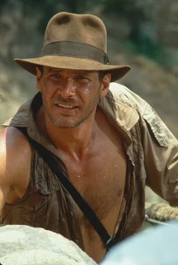 Mit Muskeln, K&ouml;pfchen, Charme und Witz tritt Indiana (Harrison Ford) einem gef&auml;hrlichen Shiva-Kult, einem kaltbl&uuml;tigen, zw&ouml;lfj&auml;hrigen Maharadscha und einem machthungrigen Hohepriester entgegen.