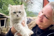 SRF bi de L&uuml;t &ndash; Echte Tierhelden; Katze Kimba und Anita Hirschi vom Zoo Zahir