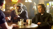 Alec (Aldis Hodge, l.) und Nate (Timothy Hutton) Alec (Aldis Hodge, l.) und Nate (Timothy Hutton)