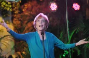 Erlebt ein ganz besonderes Thanksgiving-Fest: Deb (Carol Burnett) ...