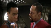 Jake Sisko (Cirroc Lofton) und Benjamin 'Ben' Sisko (Avery Brooks)