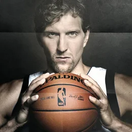 Dirk Nowitzki   +++ Die Verwendung des sendungsbezogenen Materials ist nur mit dem Hinweis und Verlinkung auf RTL+ gestattet. +++