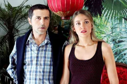 Premiere: "Sch&ouml;n, dass es dich gibt". Im Bild: Merab Ninidze, Nicole Ennemoser.