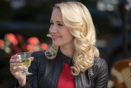 Aubrey (Anna Camp)