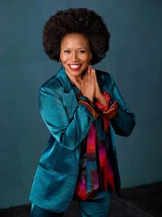 Ruby (Jenifer Lewis).