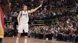 Dirk Nowitzki   +++ Die Verwendung des sendungsbezogenen Materials ist nur mit dem Hinweis und Verlinkung auf RTL+ gestattet. +++