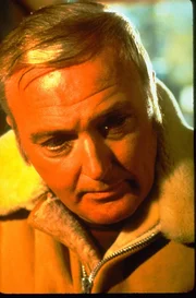 Ken Franklin (Jack Cassidy)