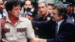 Sheriff Freddy Heflin (Sylvester Stallone, l.) und Lt. Moe Tilden (Robert De Niro)