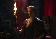 Alexander (David Schütter) ist neuer Herrscher von Persien. Doch den Palast der Großkönige in Persepolis steckt er in Brand ¿ vermutlich ein symbolischer Racheakt, um die Verwüstung Griechenlands durch den Perserkönig Xerxes zu rächen. Honorarfrei - nur für diese Sendung bei Nennung ZDF und Martin Christ Alexander (David Schütter) ist neuer Herrscher von Persien. Doch den Palast der Großkönige in Persepolis steckt er in Brand ¿ vermutlich ein symbolischer Racheakt, um die Verwüstung Griechenlands durch den Perserkönig Xerxes zu rächen. Honorarfrei - nur für diese Sendung bei Nennung ZDF und Martin Christ
