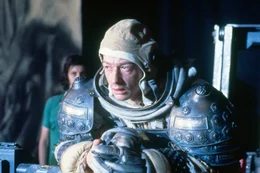 Kane (John Hurt)