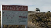 Area 51 wird streng bewacht. Die Wachen z&ouml;gern nicht, von ihren Waffen Gebrauch zu machen.