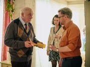 (v.li.): Herbert (Karl Fischer), Julia (Brigitta Kanyaro), Richard (Markus Zett).