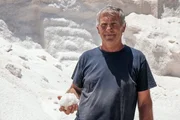 Balearen &ndash; Die vier sch&ouml;nen Schwestern Ibiza Jose Miguel Mar&iacute; Prats arbeitet seit 40 Jahren in den Salinen.