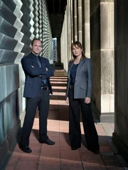 Pictured: (l-r) Christopher Meloni as Det. Elliot Stable, Mariska Hargitay as Det. Olivia Benson
