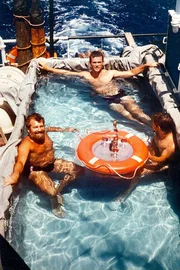 Freizeit zur See auf DDR Schiff.