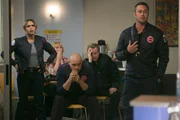 CHICAGO MED -- "Malignant" Episode 105 -- Pictured: (l-r) Monica Raymund als Gabriela Dawson, Robyn Coffin als Cindy Herrmann, Joe Minoso als Joe Cruz, Christian Stolte als Mouch, Taylor Kinney als Kelly Severide. CHICAGO MED -- "Malignant" Episode 105 -- Pictured: (l-r) Monica Raymund als Gabriela Dawson, Robyn Coffin als Cindy Herrmann, Joe Minoso als Joe Cruz, Christian Stolte als Mouch, Taylor Kinney als Kelly Severide.